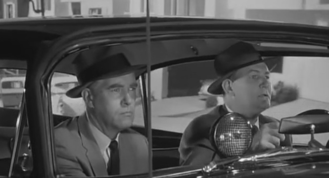The Lineup (1958) - the cop car chase is on