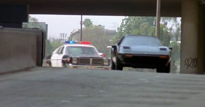 The Hidden (1987) cop car chase black Ferrari 308 GTS