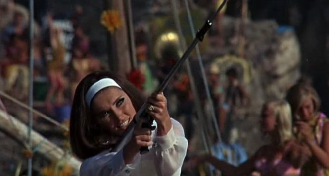 Hammerhead (1968) Vince Edwards Beverly Adams harpoon gun